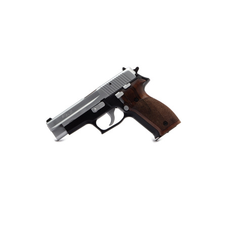 Pistolet SIG SAUER P226 9mm Luger