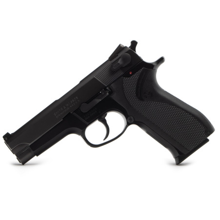 Pistolet SMITH & WESSON 5904, kal. 9mm Luger